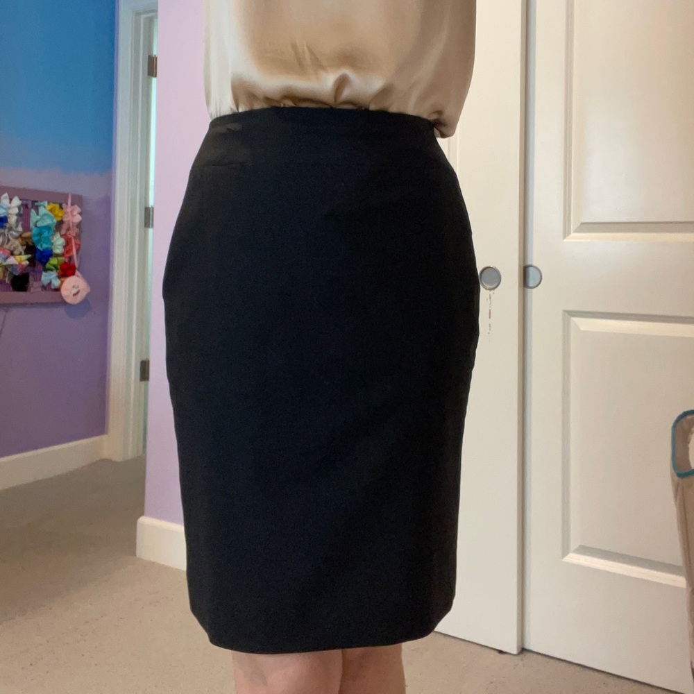 Banana Republic Classic Black Pencil Skirt